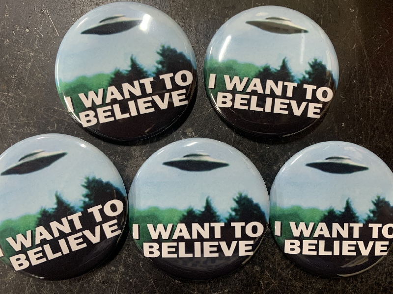 I WANT TO BELIEVE　缶バッジ